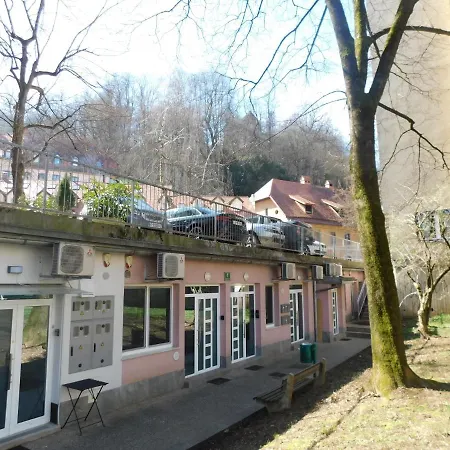 Modern Center Studio Under The Castle - Free Parking * Lubiana