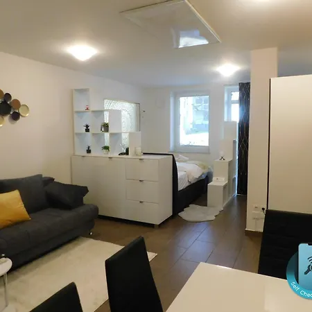 Apartamento Modern Center Studio Under The Castle - Free Parking *