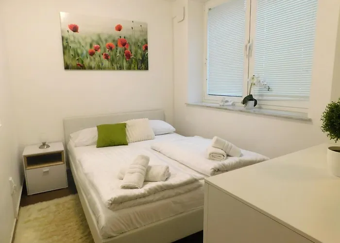 Modern Center Studio Under The Castle - Free Parking Ljubljana