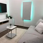 Modern Center Studio Under The Castle - Free Parking Appartement *