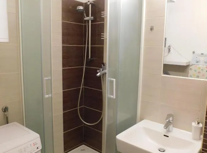 Modern Center Studio Under The Castle - Free Parking